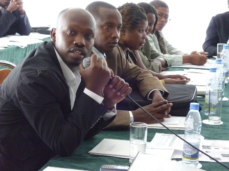 jb_rwanda_training_290609.JPG