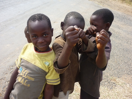 kids_burundi_020709.JPG