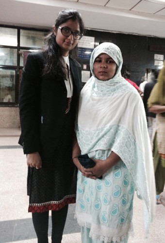 IBJ Volunteer lawyer Katyayni with Fatima at her court case