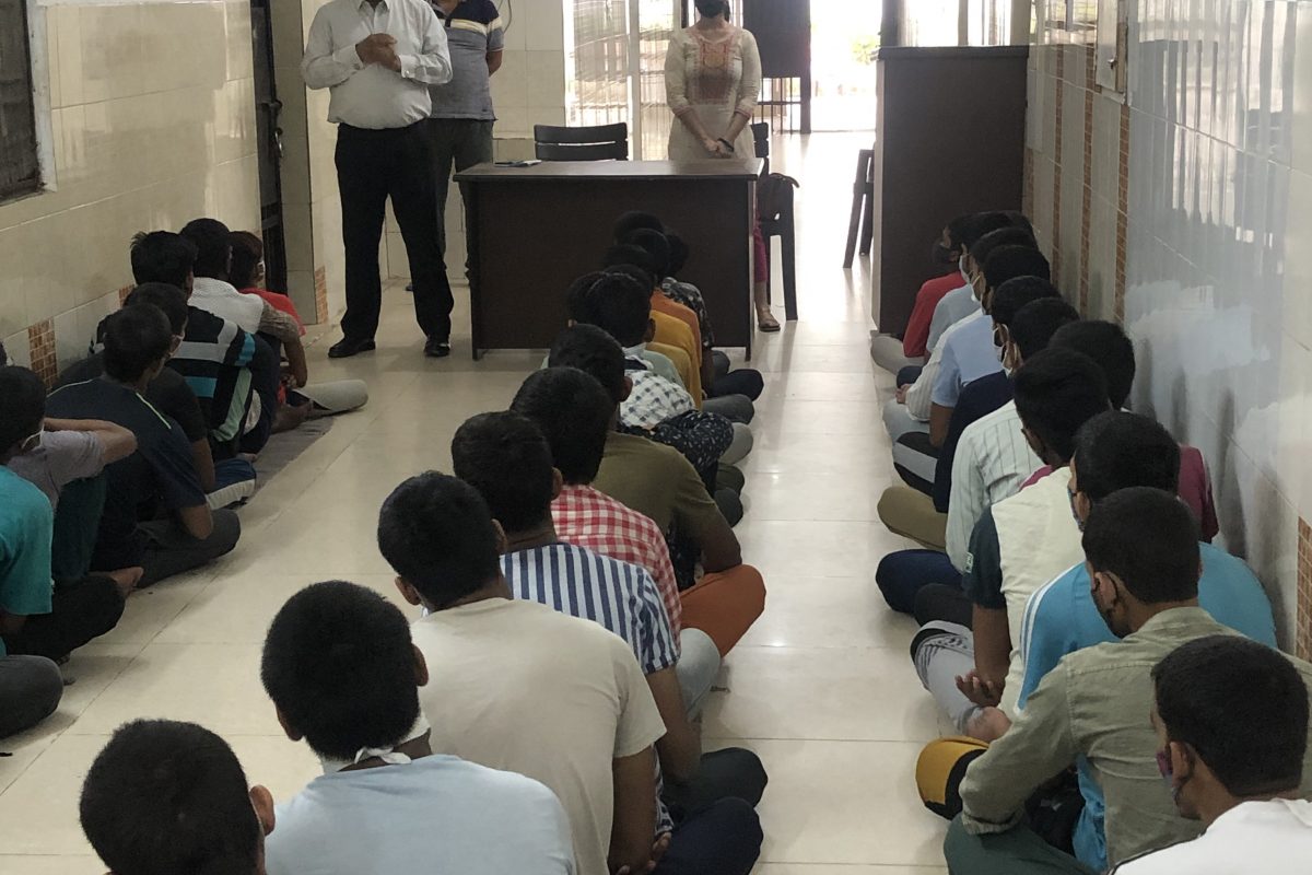 Photo prise lors d'un camp d'aide juridique mené par la championne de la justice des jeunes Kriti Katri à Delhi dans un centre de détention pour mineurs.